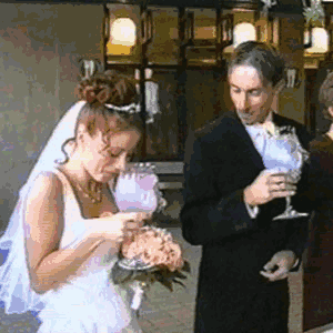 java игра Гуляем на свадьбе! Факел из невесты - пить надо меньше, это не масленица. На десерт лимончик в декольте невесты!